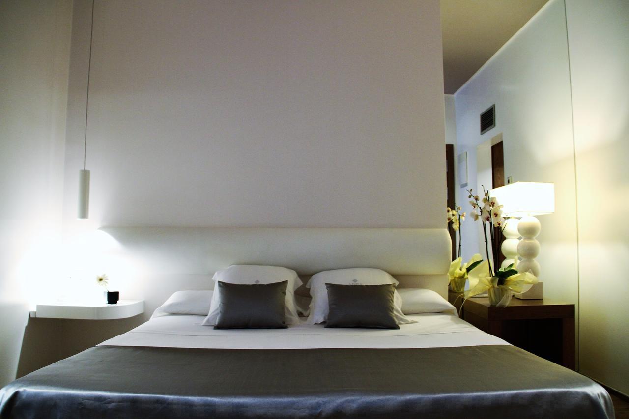 Anba Boutique (Adults Only) Bed and Breakfast Βαρκελώνη Εξωτερικό φωτογραφία